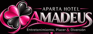 apartahotelamadeus.com